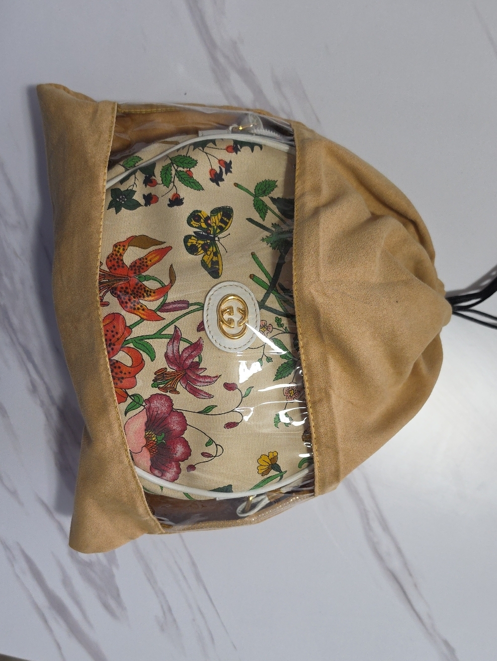 Gucci Floral Round Crossbody Bag in Ivory - Picture 9 of 11
